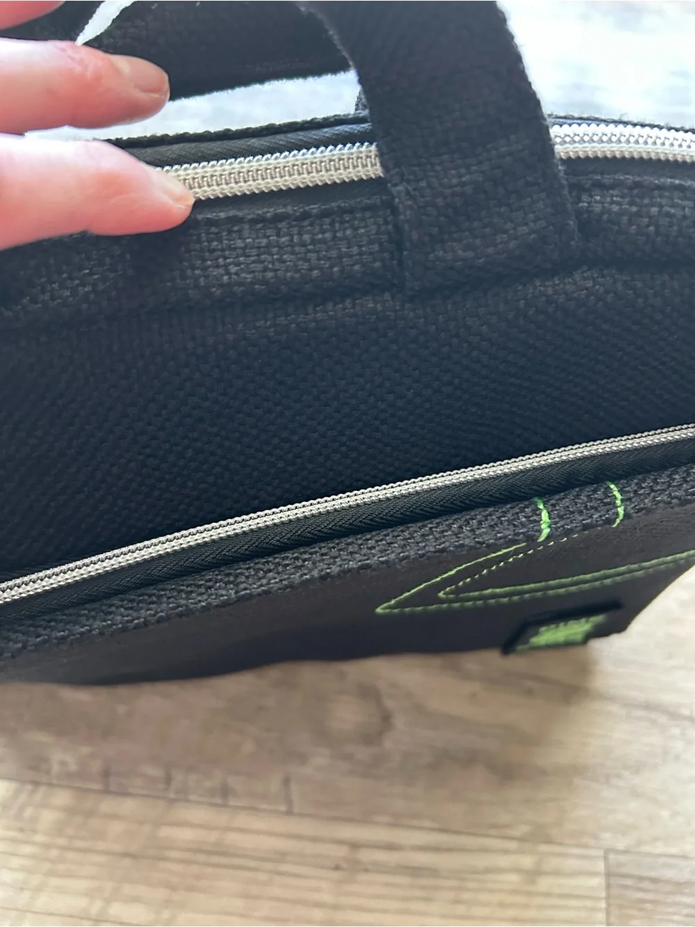 NEW Dime Bags Side Hustler messenger bag Black